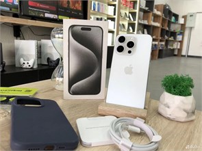 БУ Iphone iPhone 15 Pro, 128 ГБ, белый oc7YppQ8gVcCJJL118mg03